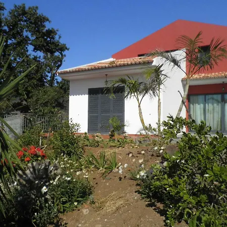 Villa Luz - Family House Vacations- Large Private Outdoor Area Santa Cruz - Madeira