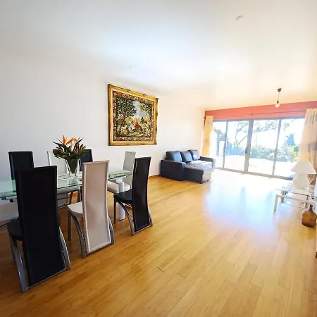 Luz - Family House Vacations- Large Private Outdoor Area