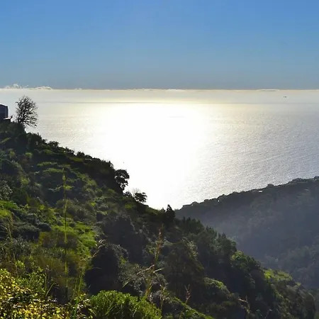 Luz - Family House Vacations- Large Private Outdoor Area *