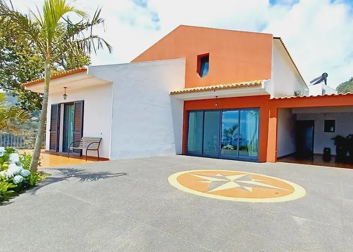 Luz - Family House Vacations- Large Private Outdoor Area