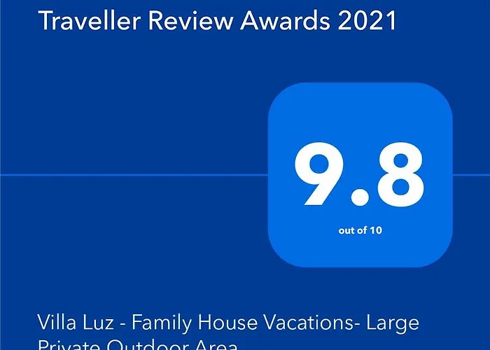 Luz - Family House Vacations- Large Private Outdoor Area * Santa Cruz (Madeira)