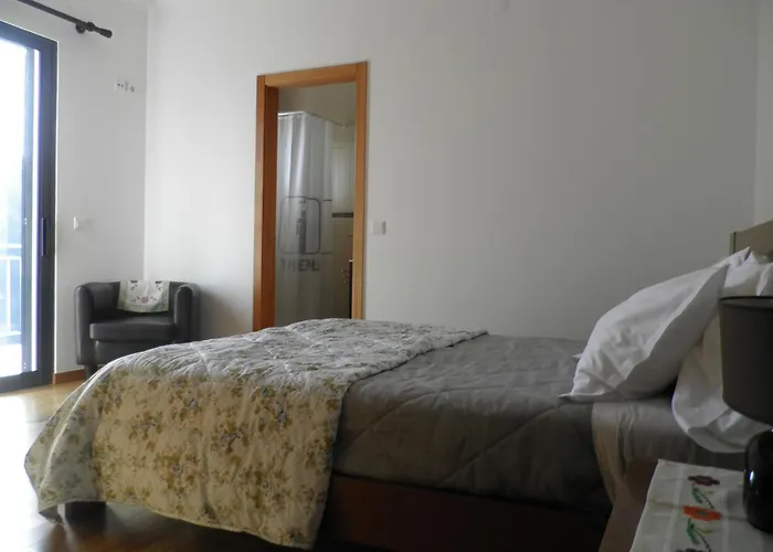 Villa Luz - Family House Vacations- Large Private Outdoor Area