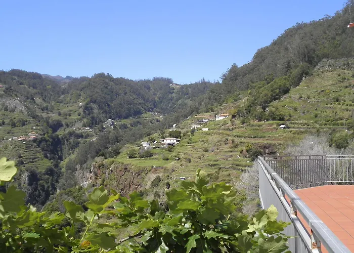 Luz - Family House Vacations- Large Private Outdoor Area Villa *