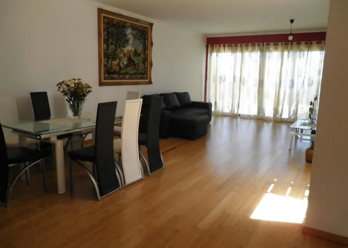 Villa Luz - Family House Vacations- Large Private Outdoor Area *