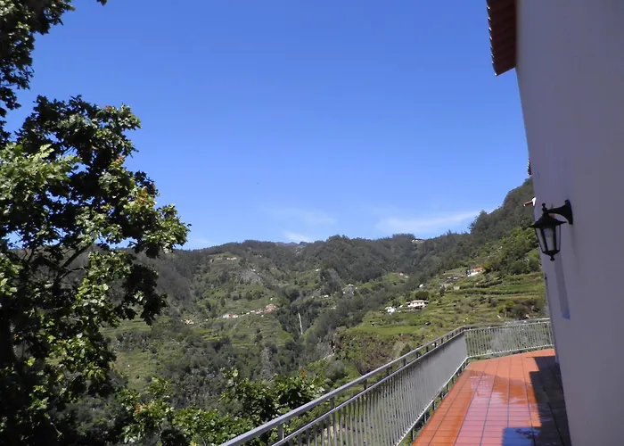 Luz - Family House Vacations- Large Private Outdoor Area Villa